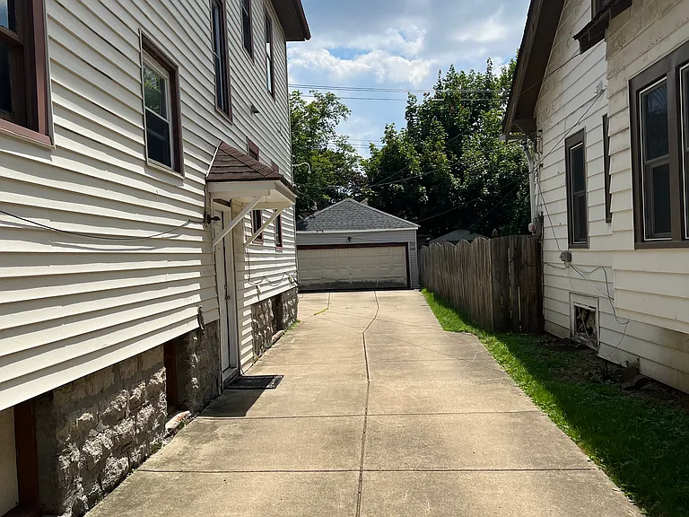 193 Minnesota Ave #2 — Photo 2