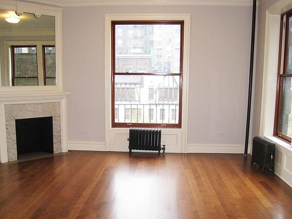 2nd image of 225 W 80th St APT 4A