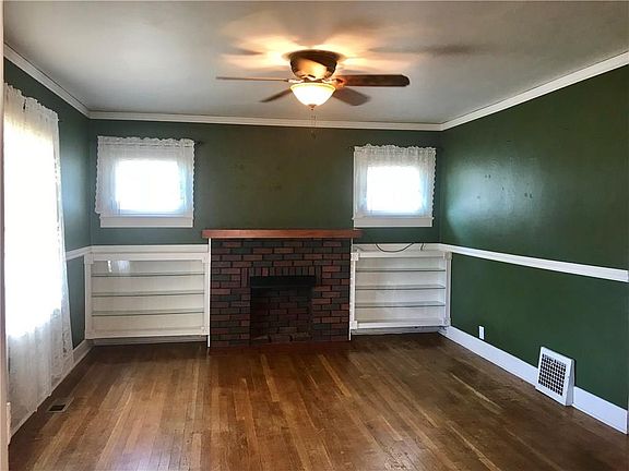 5th image of 1115 Nicklin Ave