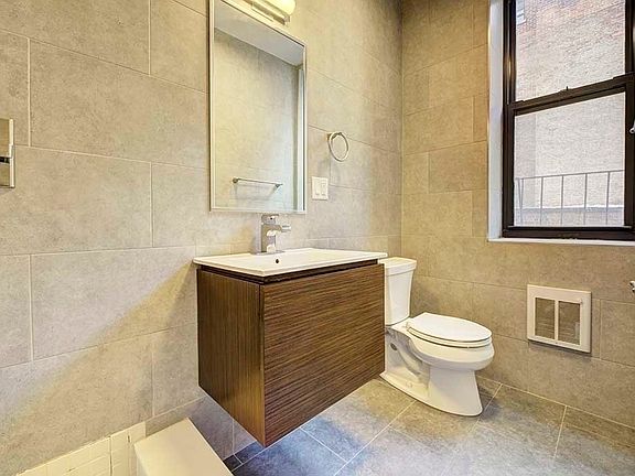 4th image of 763 9th Ave #3S7