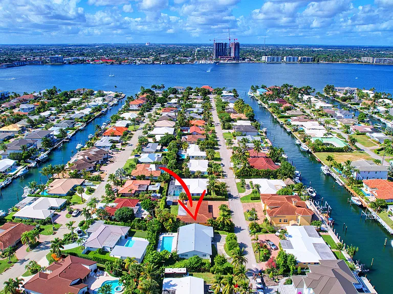 1171 Bimini Ln — Photo 59