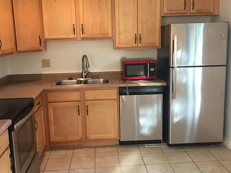 5110 S Emporia Way — Photo 4
