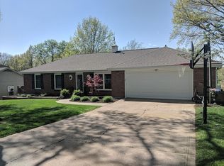 6516 NW Fairway Dr, Kansas City, MO 64152