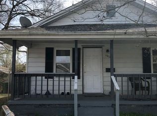 1210 W Cawson St, Hopewell, VA 23860