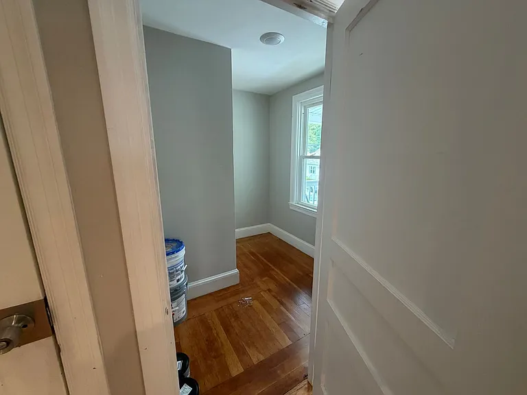172 Fruit Hill Ave — Photo 7