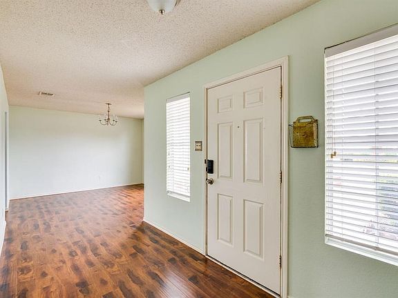 5th image of 9916 Thomas Jefferson Dr