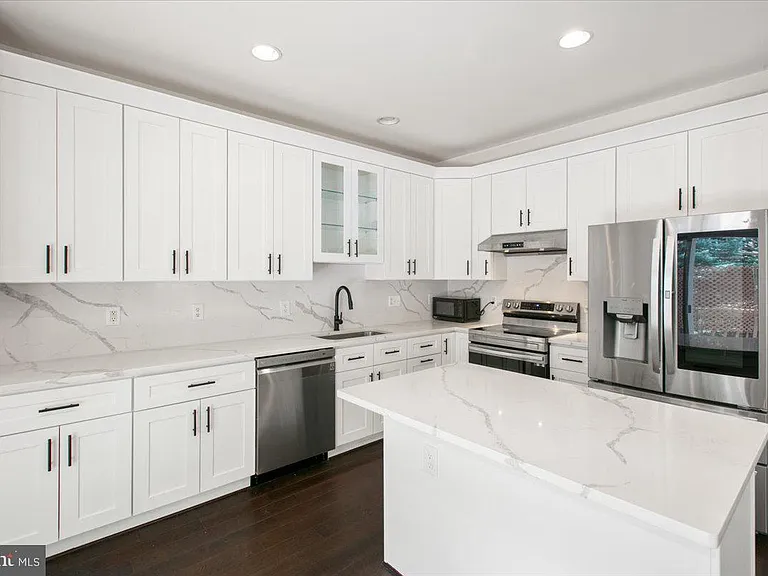4113 Flower Box Ct — Photo 13