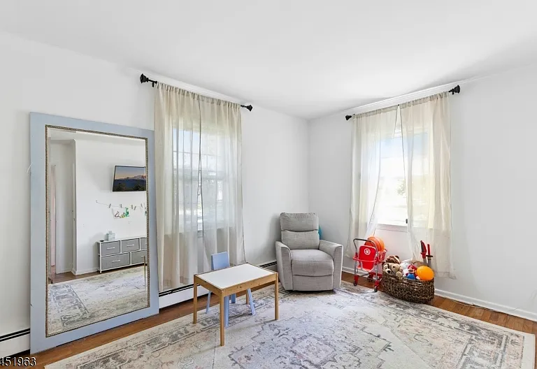 329 Maplewood Ave — Photo 10