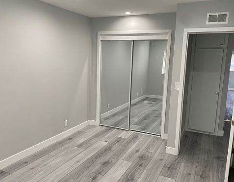 5th image of 1705 Barry Ave