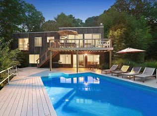 11 S Breeze Dr, East Hampton, NY 11937