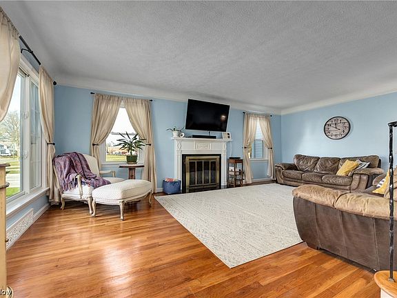 2nd image of 4563 W 213th St