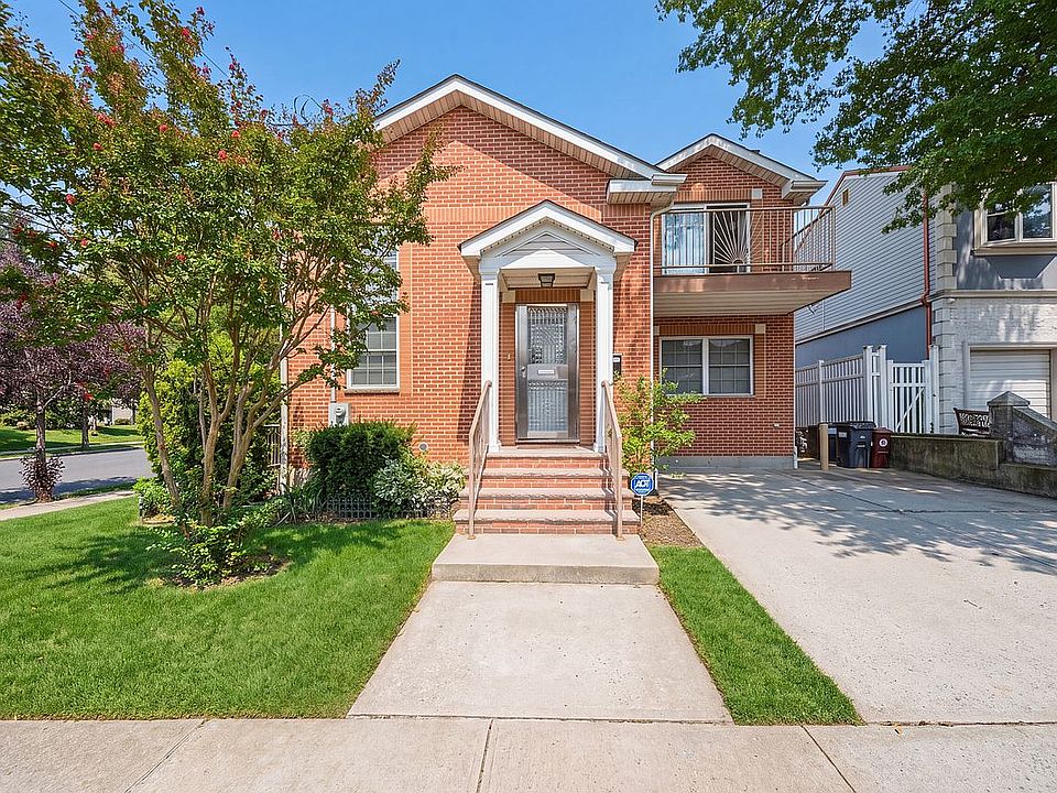 1st image of 5703 157th St
