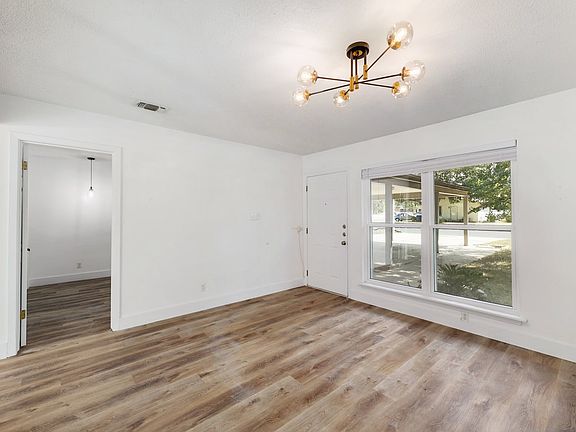 3rd image of 8312 Bowling Green Dr #B