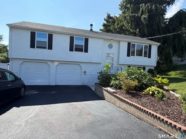 400 Evergreen Avenue, Hamden, CT 06518