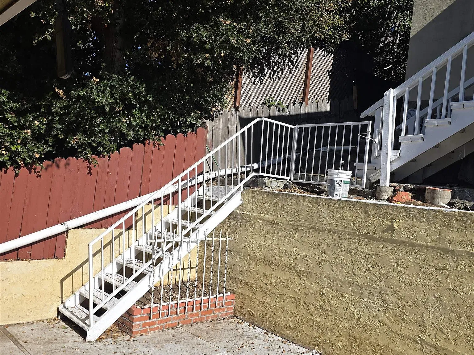 1 bed, 1.5 bath, 600 sqft, $2,500 — Photo 2