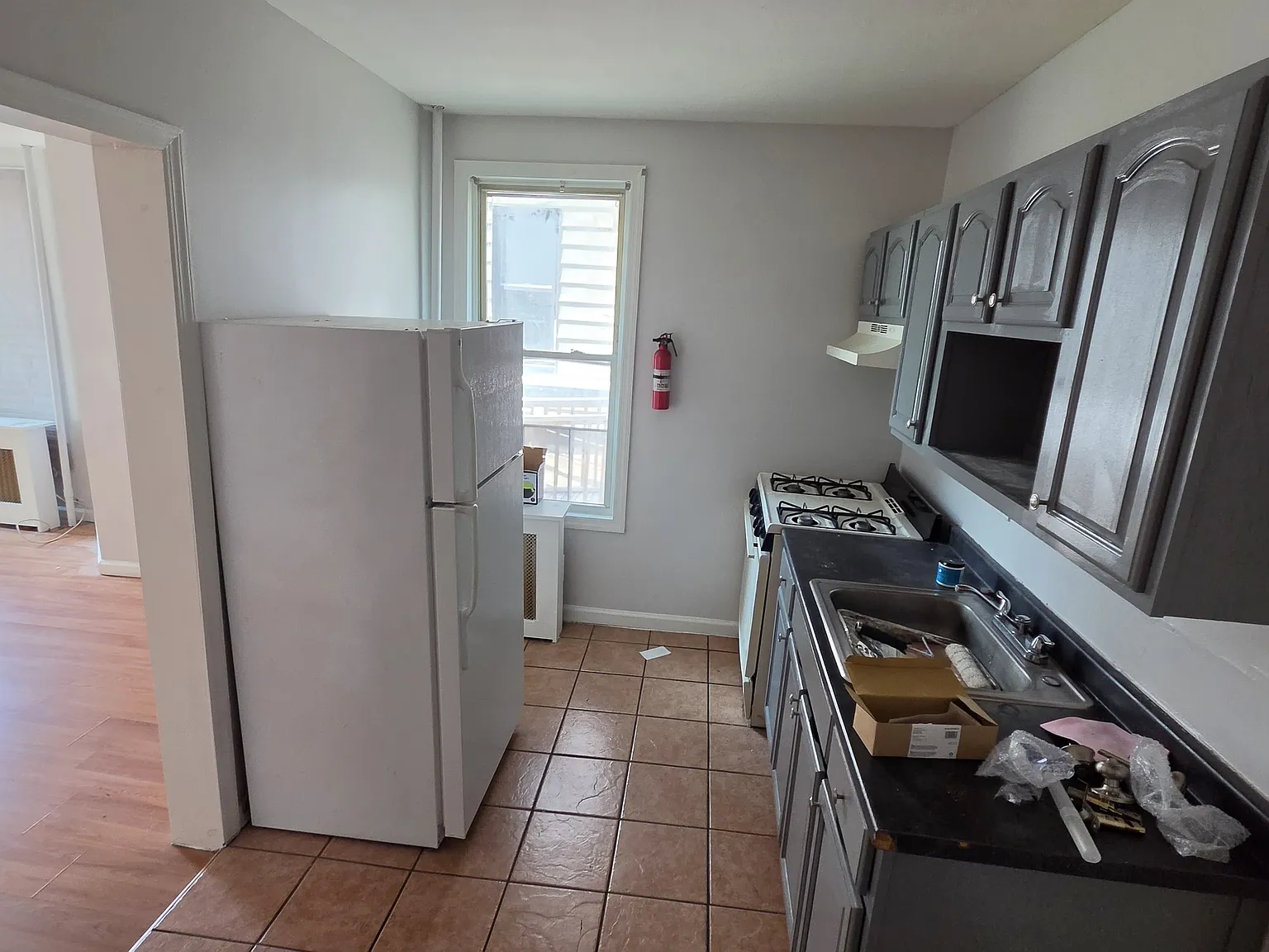 Studio, $1,395 — Photo 2