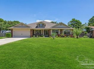 2012 Cardinal Ln, Navarre, FL 32566