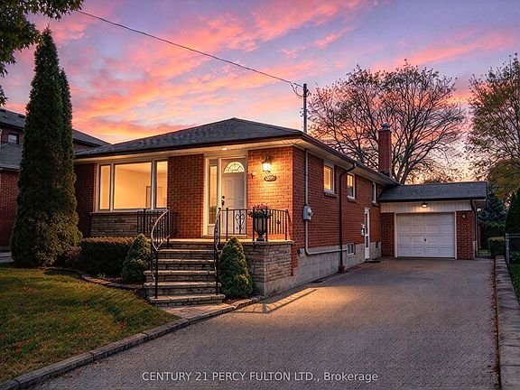 2nd image of 32 Bromton Dr