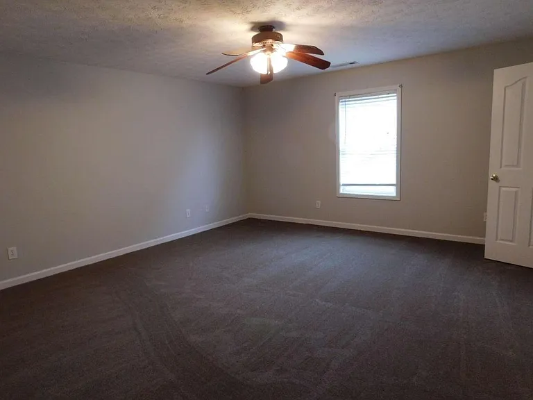2335 Jennas Way SE — Photo 24