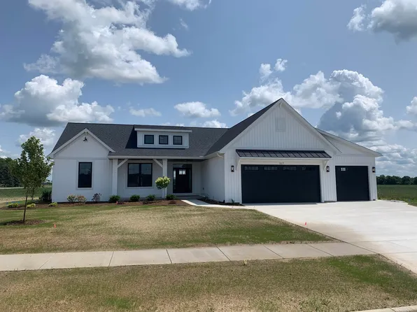 527 E Queens Creek Drive Frankenmuth Mi Dr, Frankenmuth, MI 48734