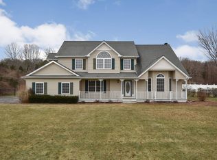 4 Anthony Dr, Rocky Point, NY 11778