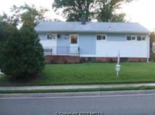 4118 Locust Ln, Fairfax, VA 22030