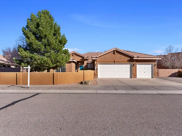816 Calle Fuerte NE, Albuquerque, NM 87113