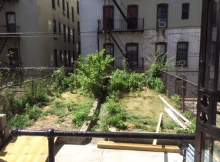 2840 35th St #1, Astoria, NY 11103