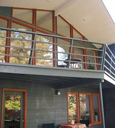 exterior side