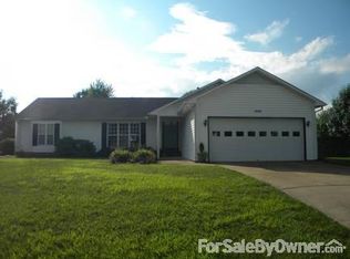 1041 Thorncrest Dr, Fletcher, NC 28732