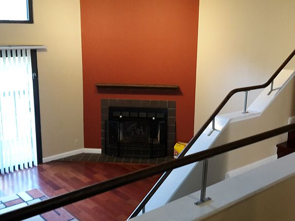 4th image of 25 Hyde Ct APT 6