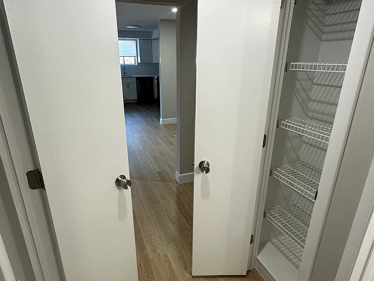 1 Stonehill Dr #5 — Photo 5