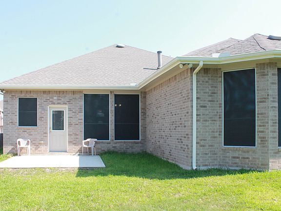 2nd image of 27 Granite Path Pl