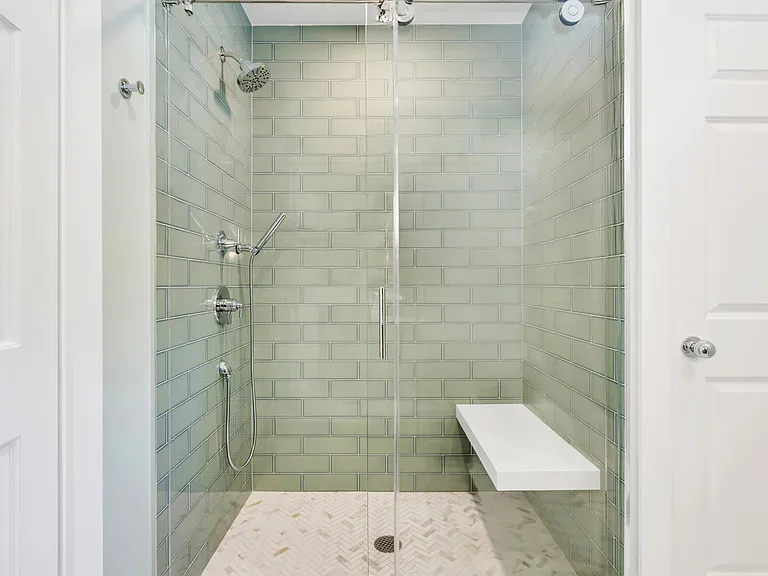 9 Landsdowne Ln — Photo 33