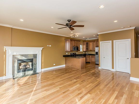 4th image of 6229 N Richmond Ave #2N