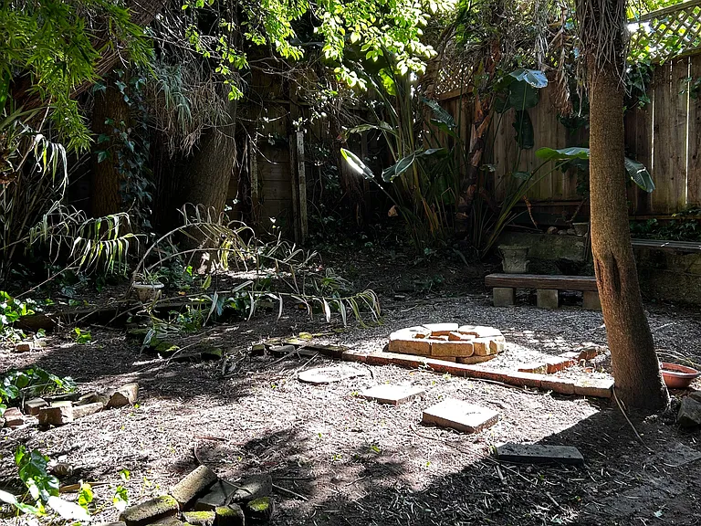 Share garden in rear of building