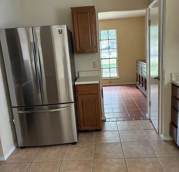 6702 Secession Ln — Photo 3