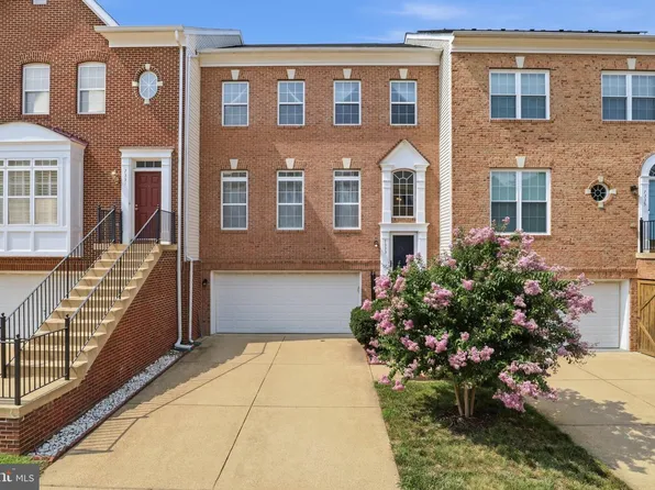 7333 Hampton Manor Pl, Springfield, VA 22150