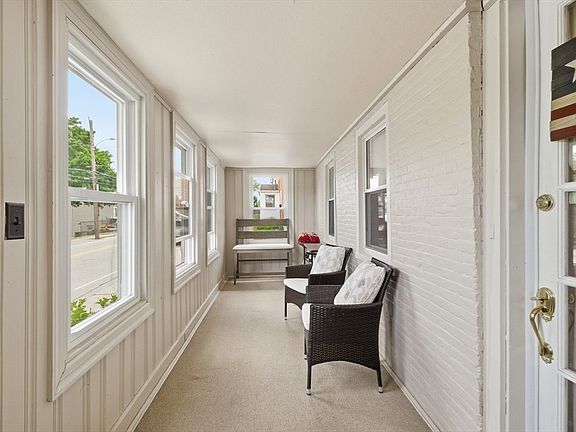 2nd image of 28 Fletcher St #28