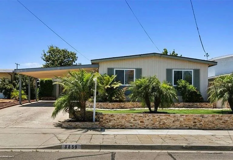 8859 Armorss Ave — Photo 3