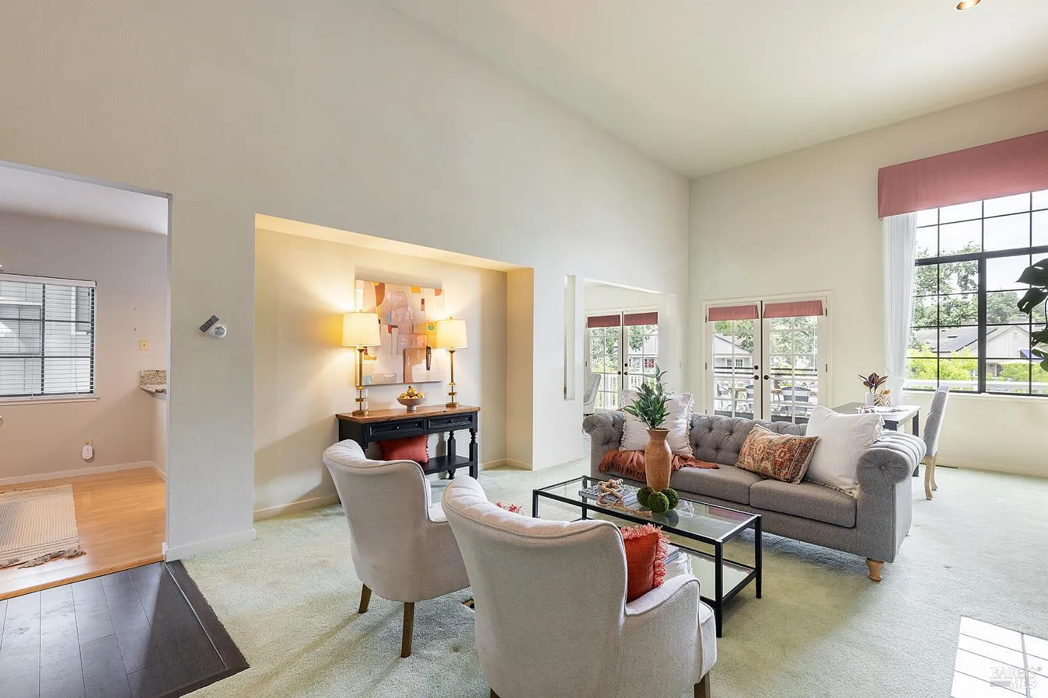 1004 Princeton Drive - Photo 3