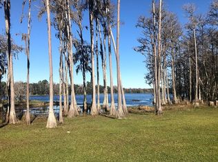 422 SE Canal Rd, Branford, FL 32008