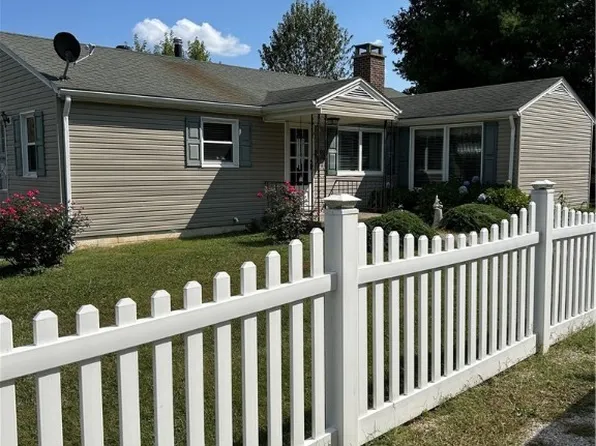 109 N Lincoln Avenue, Salem, IN 47167