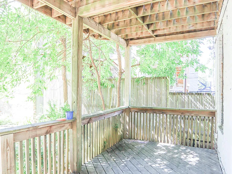 1454 W Erie St #2E — Photo 17