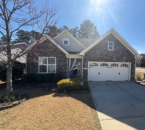 4662 Crown Pkwy Photo 1