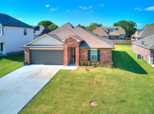 3114 Talimena Ct, Bartlesville, OK 74006