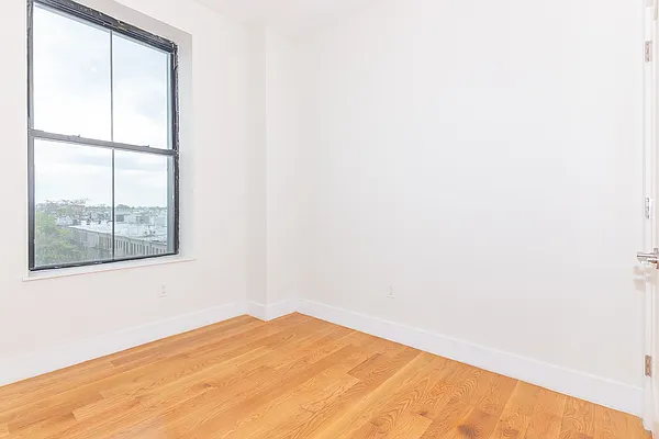 Rented by Simply Brooklyn Realty Inc | media 57