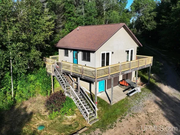 1334 141st Hwy, Crystal Falls, MI 49920