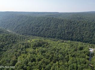 20 Cherokee Trail Rd, Wartburg, TN 37887