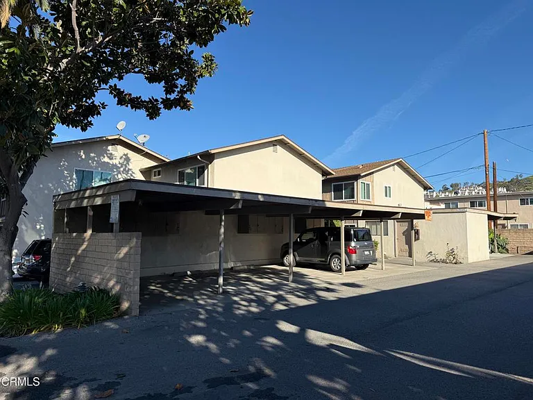1013 Meta St — Photo 15